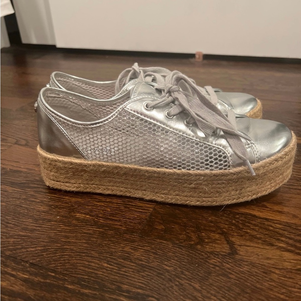Steve Madden Mesh Sneakers